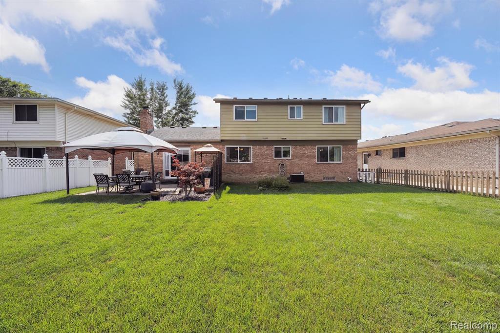 6900 Woonsocket Street, Canton, MI 48187 — Photo 52