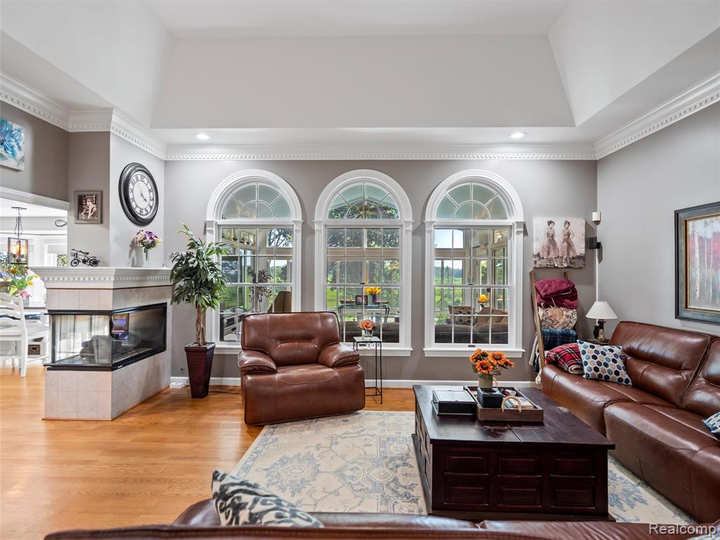 11285 Katrine Drive, Fenton, MI 48430 — Photo 10