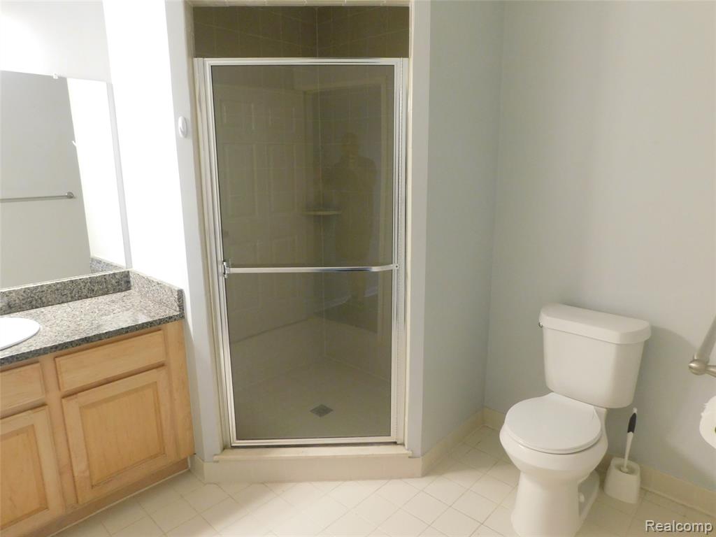 5555 Acorn Lane, Sterling Heights, MI 48314 — Photo 18