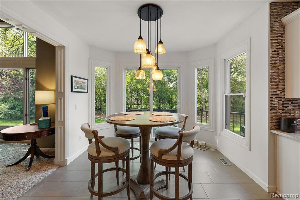40211 BEXLEY Way, Northville, MI 48168 — Photo 47