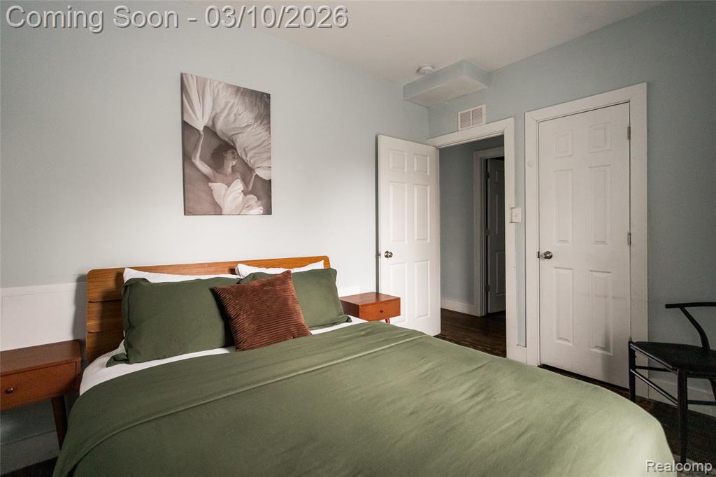 2547 Sheridan Street, Detroit, MI 48214 — Photo 32