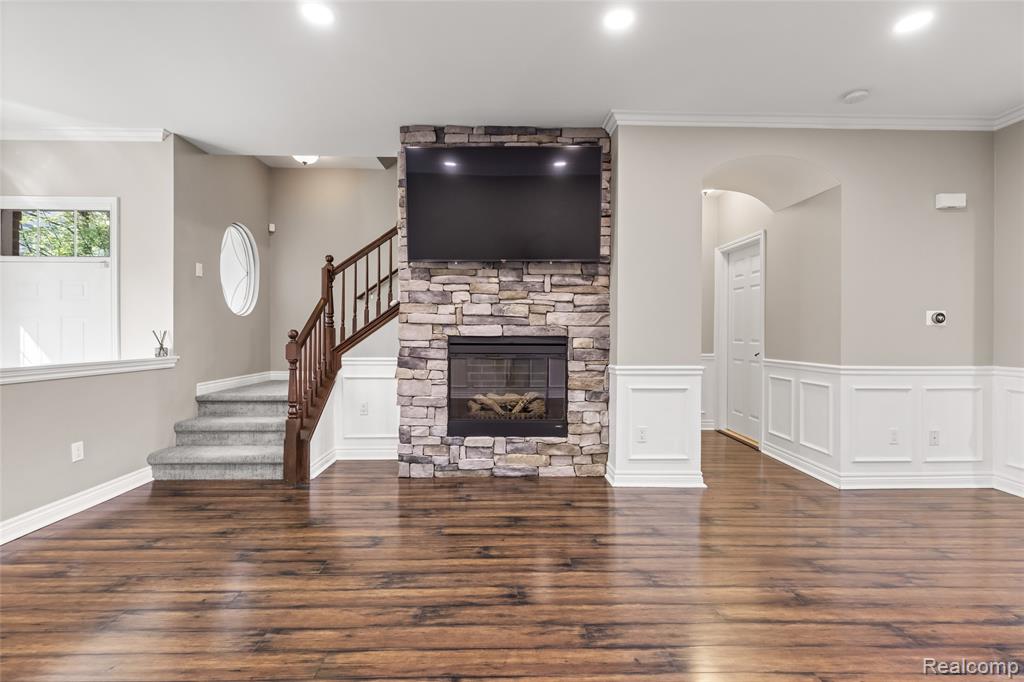 6065 Windemere Lane, Shelby Twp, MI 48316 — Photo 6