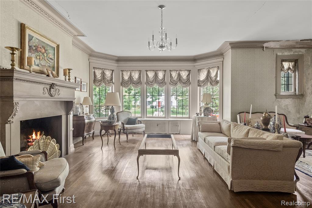 3065 Iroquois Street, Detroit, MI, 48214