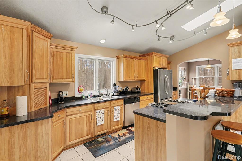 11202 Bach Lane, Byron, MI 48418 — Photo 7