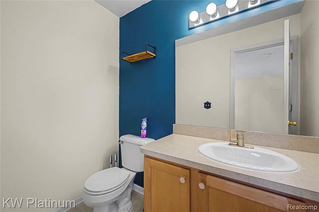 3996 Forester Boulevard, Auburn Hills, MI 48326 — Photo 12