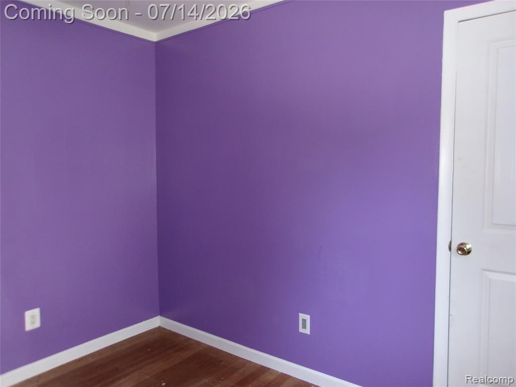 5620 Hipp Street, Dearborn Heights, MI 48125 — Photo 7