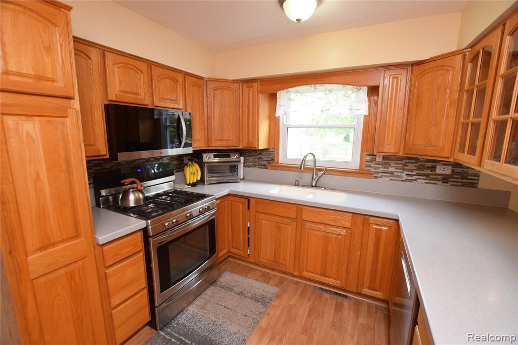 5483 Ameno Lane, Swartz Creek, MI 48473 — Photo 4