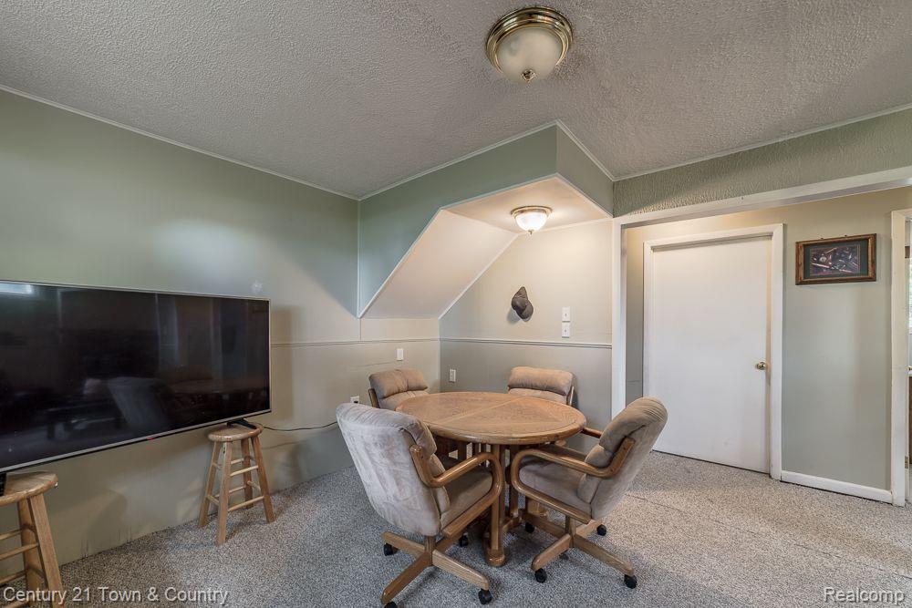 8119 FENTON Road, Grand Blanc, MI 48439 — Photo 21