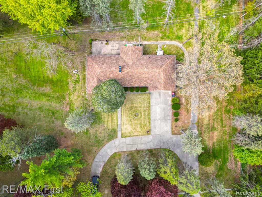 17397 Millar Road, Clinton Twp, MI 48036 — Photo 6