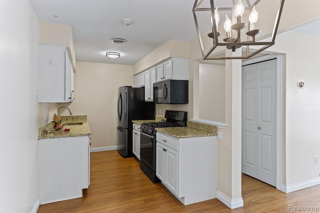 44435 SAVERY Drive, Canton, MI 48187 — Photo 7