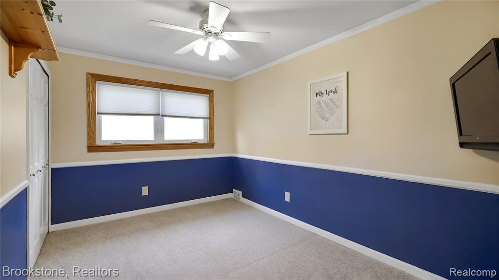 3992 Longmeadow Drive, Trenton, MI 48183 — Photo 13