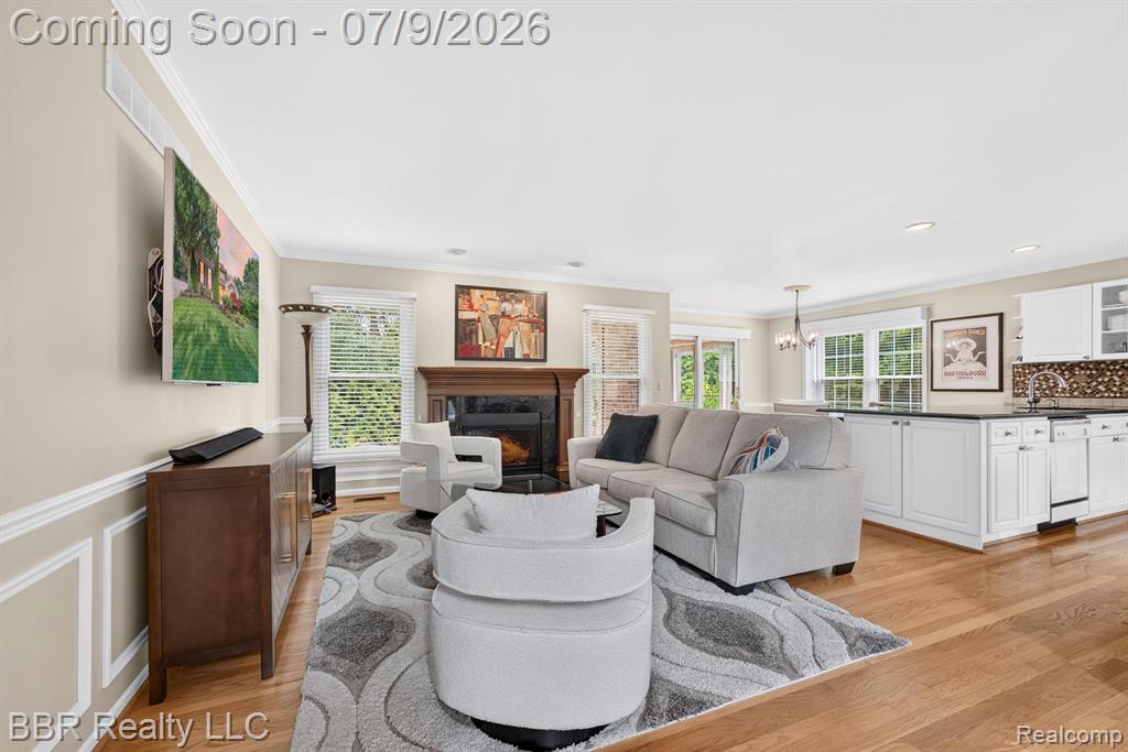 45411 Halston Court, Novi, MI — Photo 12