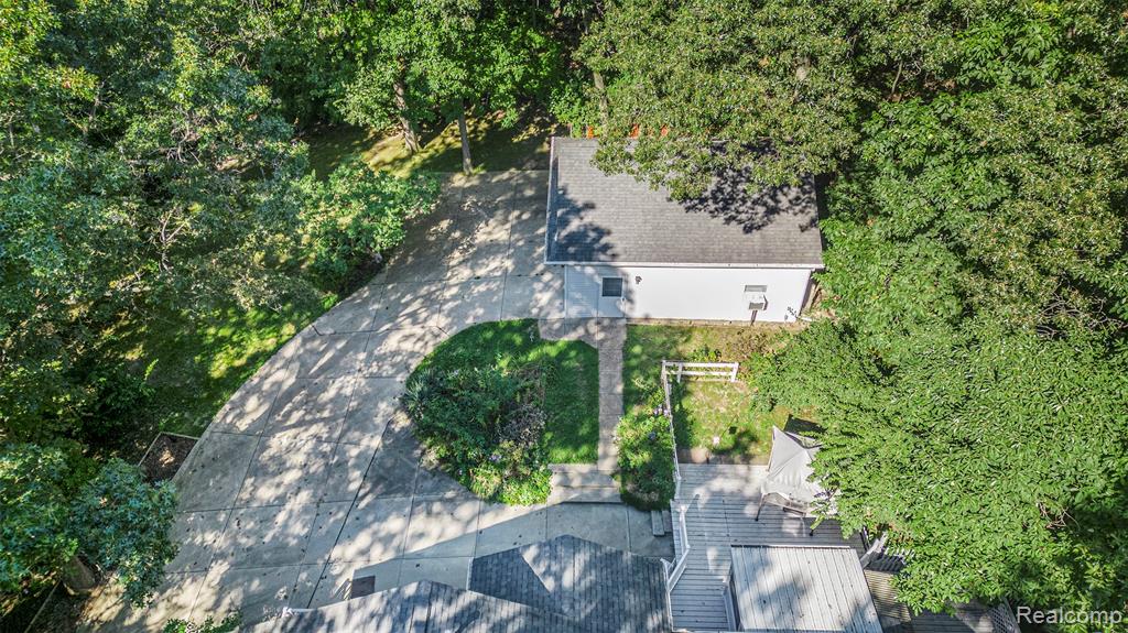 9401 Mabley Hill Road, Fenton, MI 48430 — Photo 21