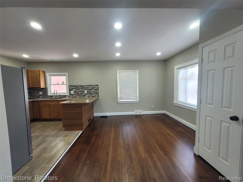 5911 Radnor Street, Detroit, MI 48224 — Photo 4