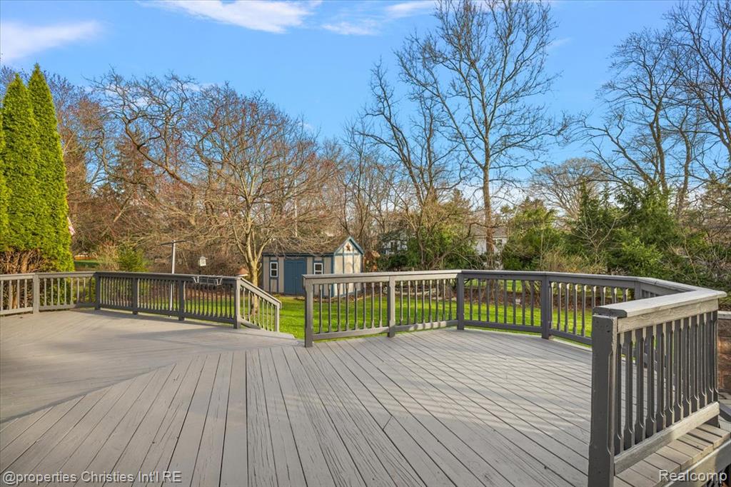 47269 S Chigwidden Drive, Northville, MI 48167 — Photo 44
