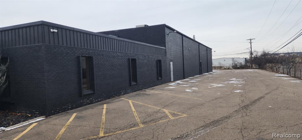 2468 Industrial Row Drive, Troy, MI 48084 — Photo 3