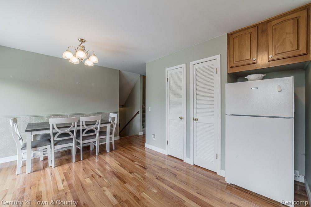 8119 FENTON Road, Grand Blanc, MI 48439 — Photo 10