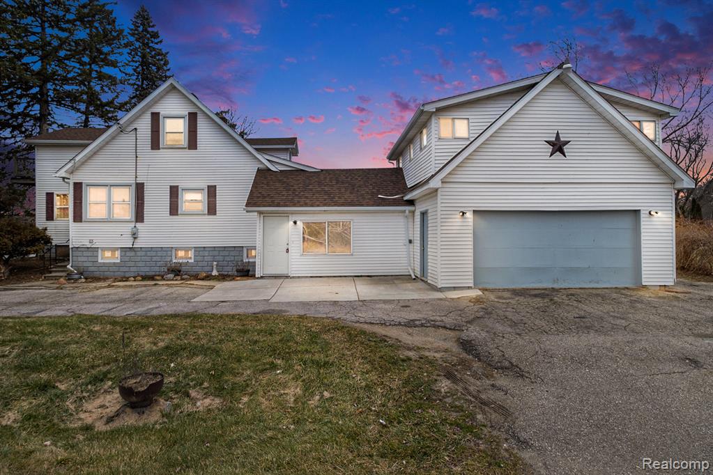 4138 Lapeer Road, Burton, MI 48509 — front exterior