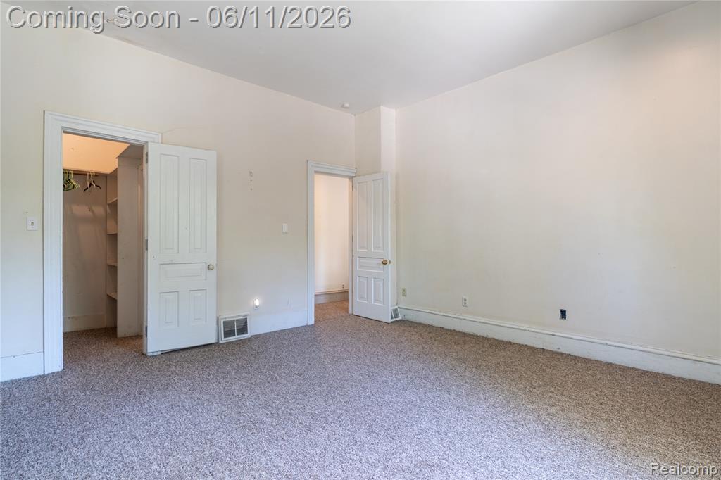 807 Baird Street, Holly, MI 48442 — Photo 16
