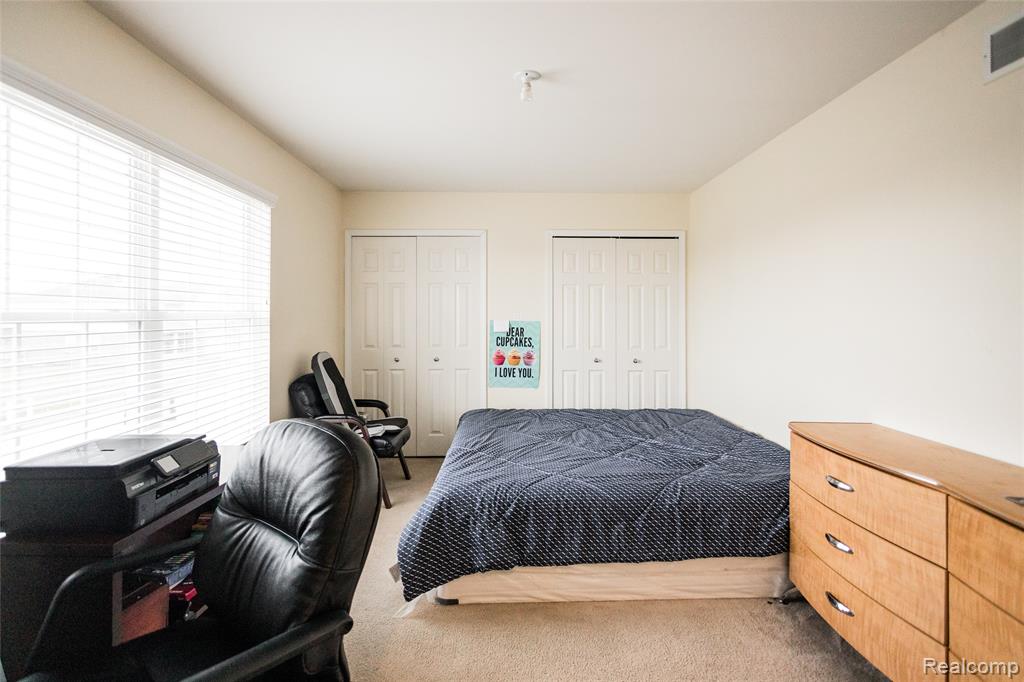 661 Lemay, Detroit, MI 48214 — Photo 18