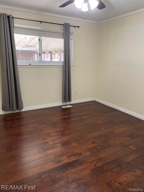 8401 18 Mile APT # 99 Road, Sterling Heights, MI 48313 — Photo 19