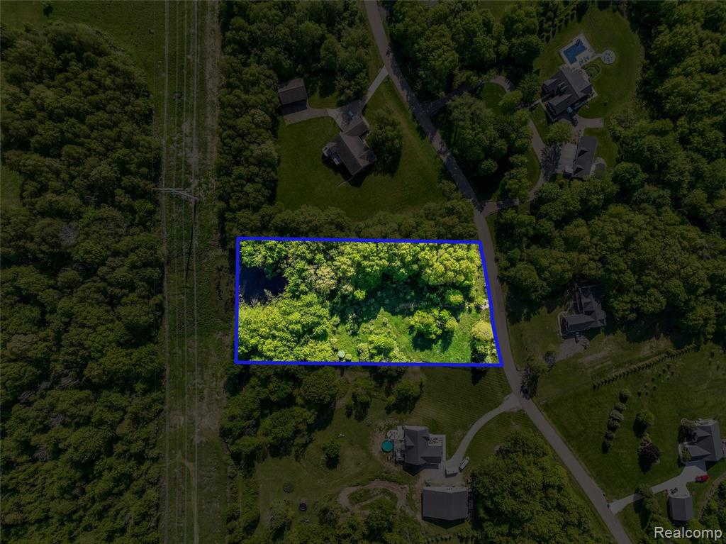 260 Coyote Run, Holly, MI 48442 — Photo 4
