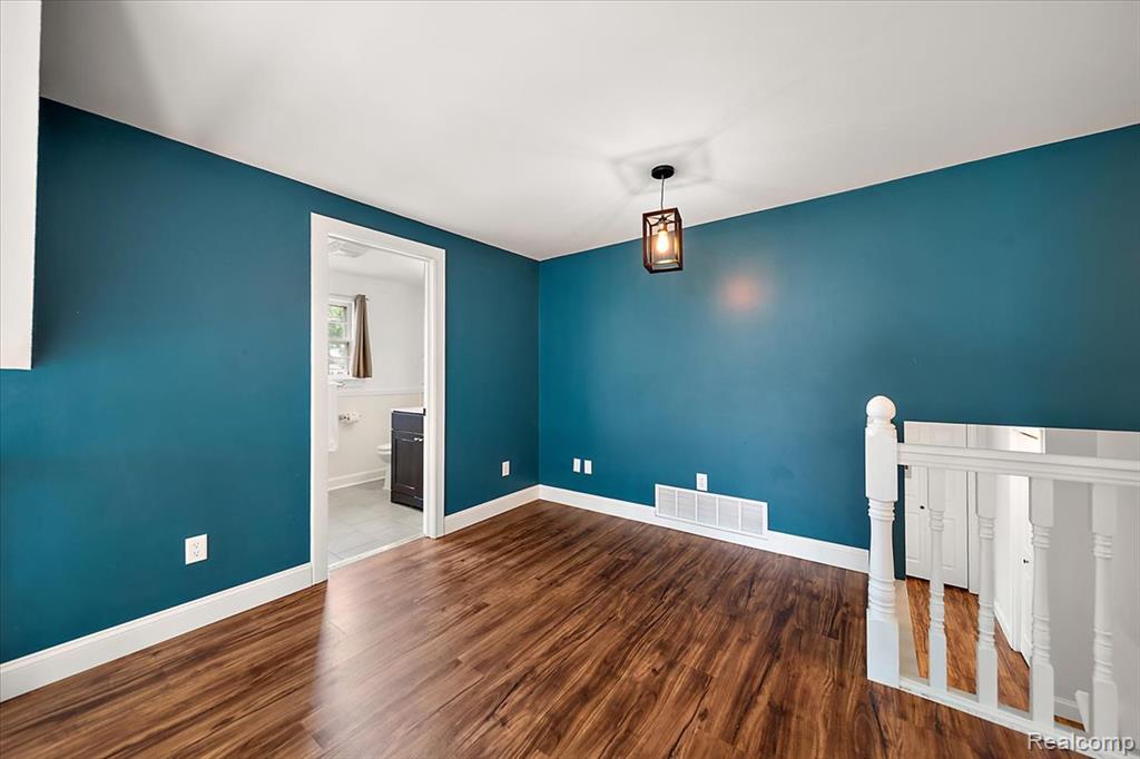 11169 Chestnut Drive, Plymouth, MI 48170 — Photo 15