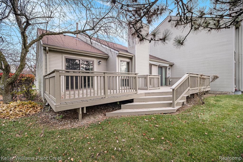 521 Oxford Court, Rochester Hills, MI 48307 — Photo 19