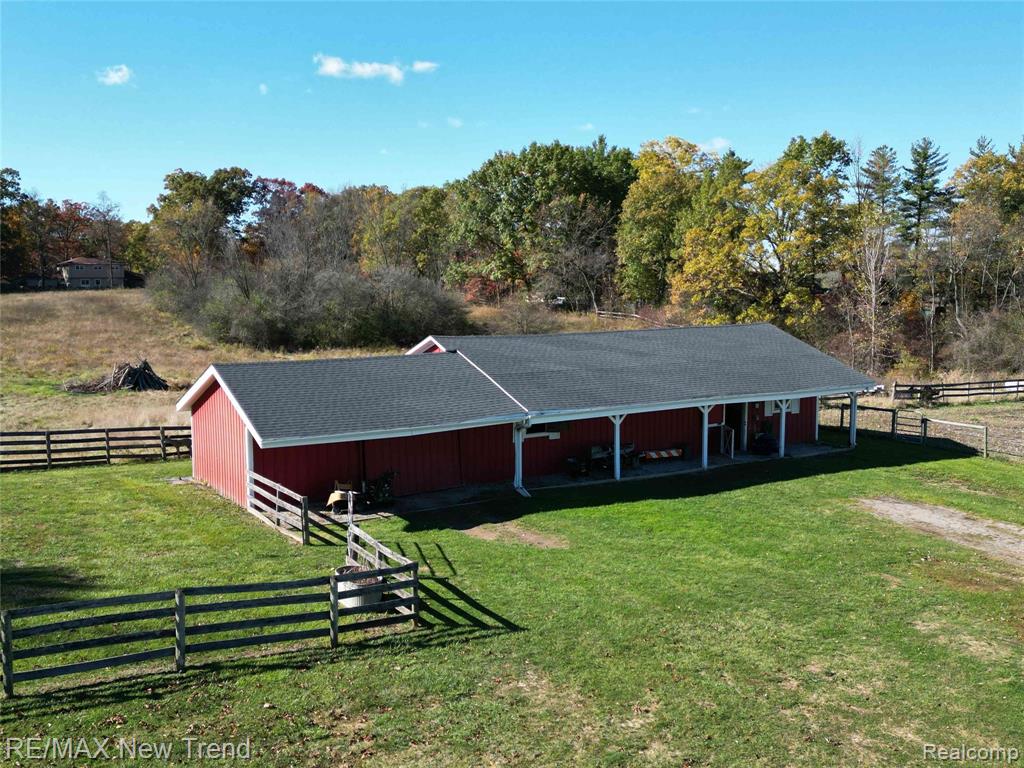 1656 S Lapeer Road, Lapeer, MI 48446 — Photo 10