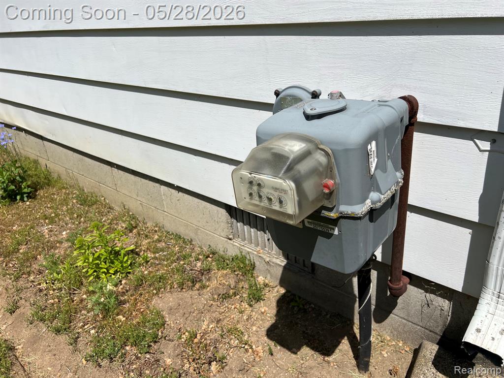 1725 Farnsworth Road, Lapeer, MI 48446 — Photo 17