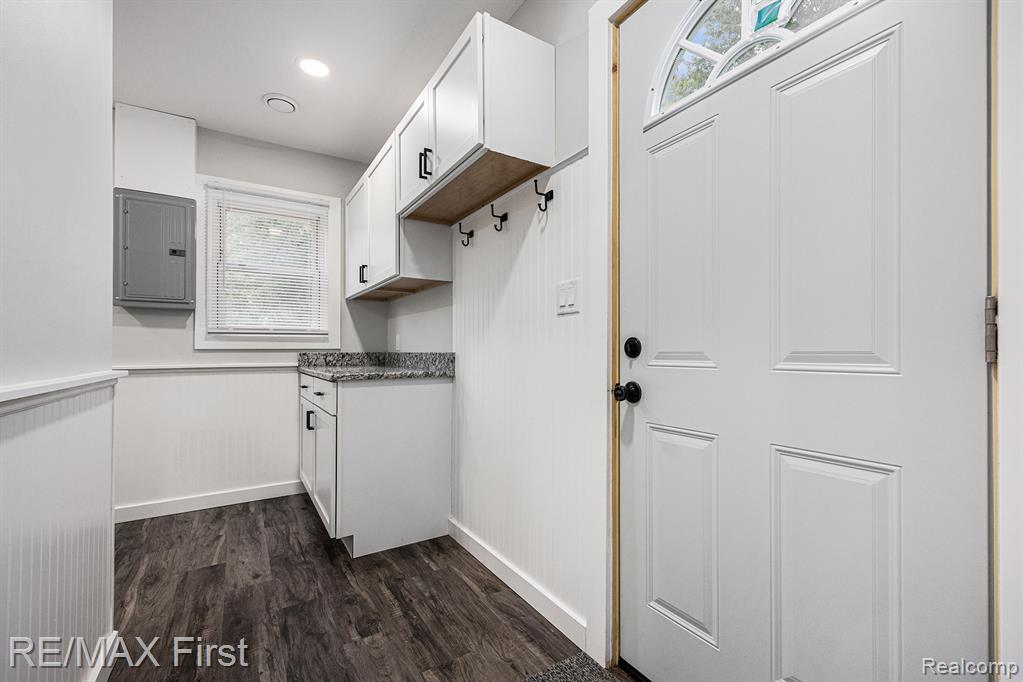 4807 Griswold, Kimball, MI — Photo 15
