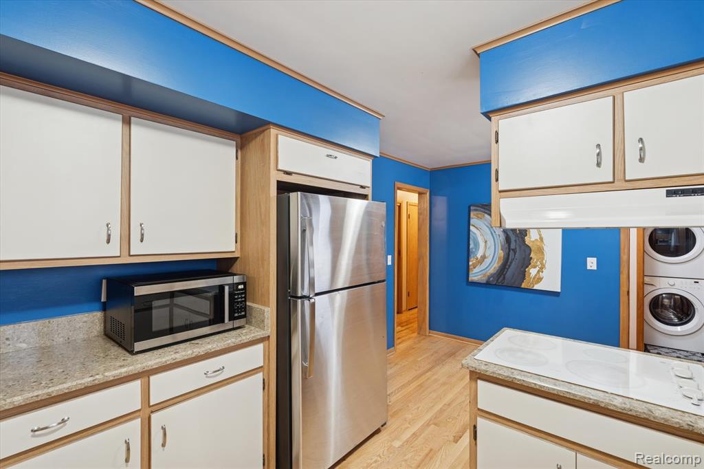7127 Meadowvue Drive, Grand Blanc, MI 48439 — Photo 13