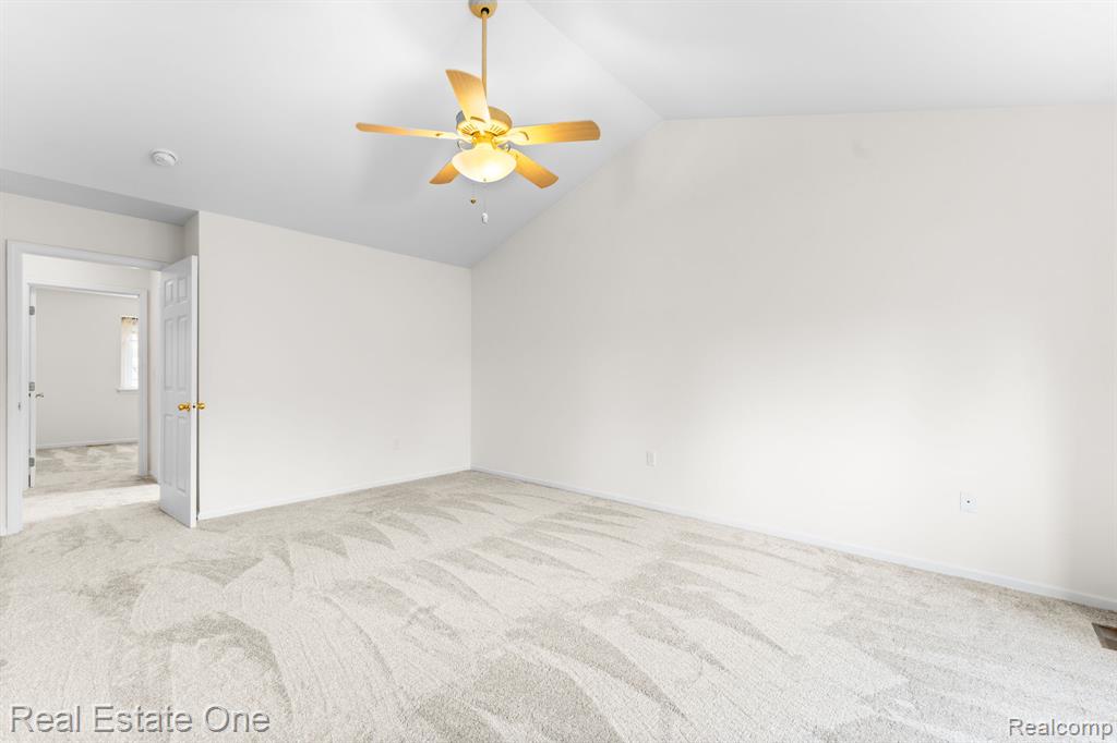 9305 Rotondo Drive, Howell, MI 48855 — Photo 26