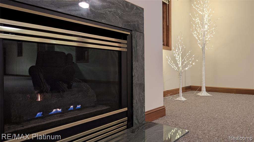 4066 W Knoll, Milford, MI 48380 — Photo 49