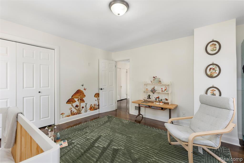 18221 Muirland Rd, Detroit, MI 48221 — Photo 35