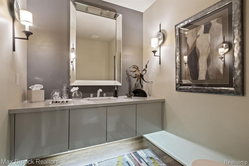 6566 Bristol Drive, West Bloomfield, MI — Photo 22