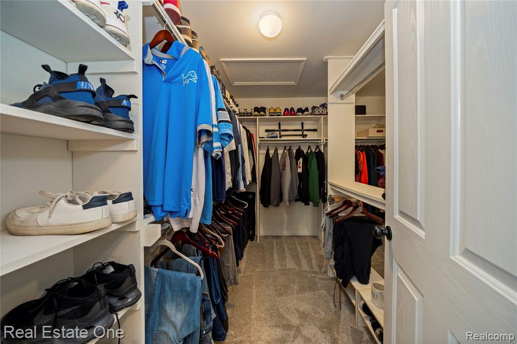 6210 Orchard Woods Drive, West Bloomfield, MI 48324 — Photo 35