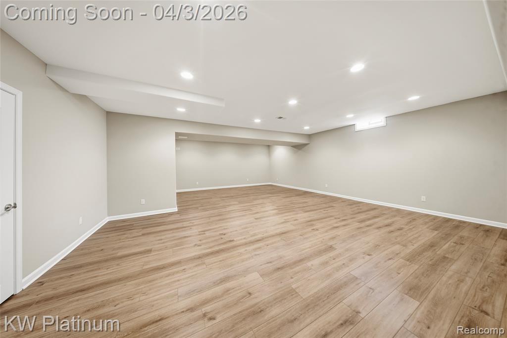 48877 Point Lakeview Drive, Chesterfield, MI 48047 — Photo 59