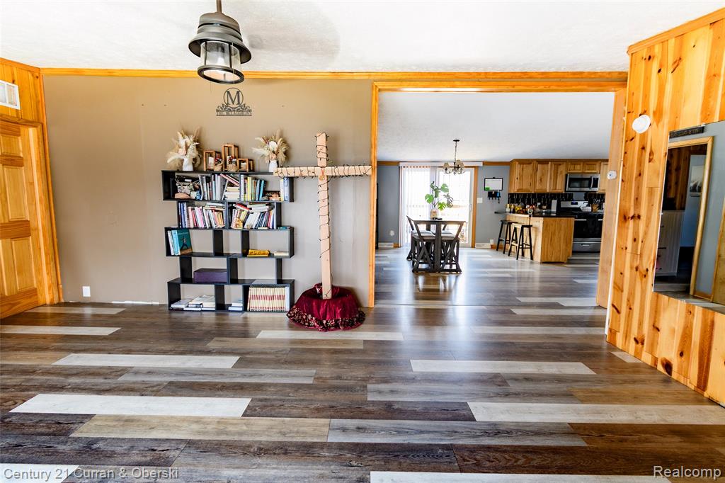 13045 Strong Boulevard, South Rockwood, MI — Photo 4