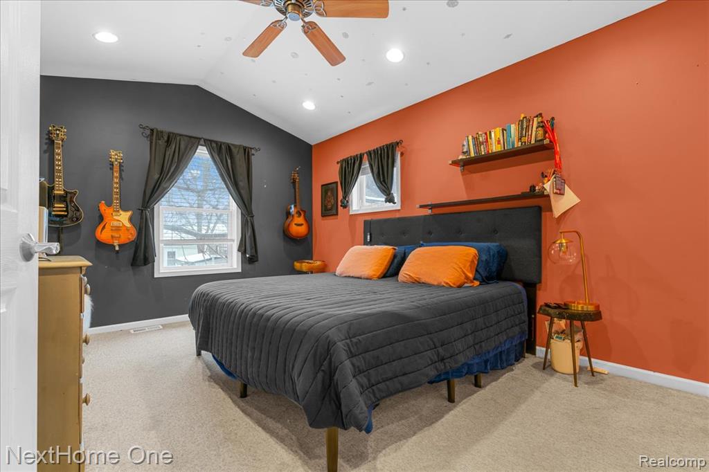627 E Washington Street, Howell, MI 48843 — Photo 13