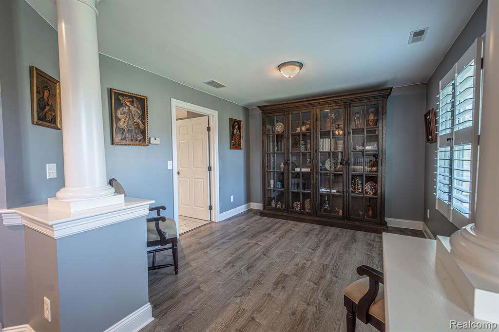 4670 HARVEST Row, MI 48049 — Photo 59