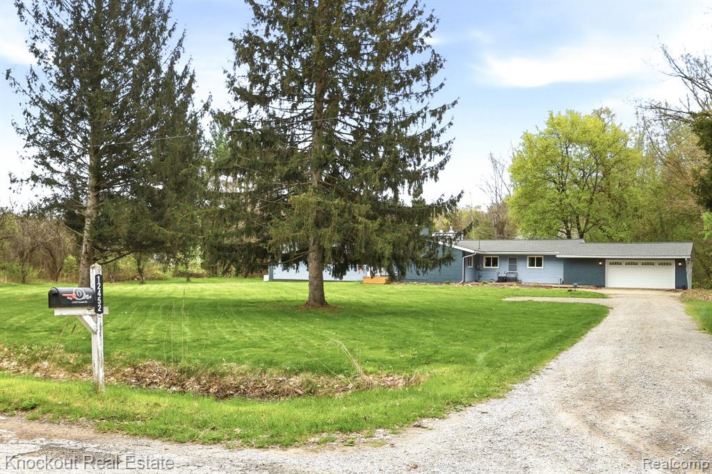 12452 Canada Road, Birch Run, MI 48415 — Photo 61