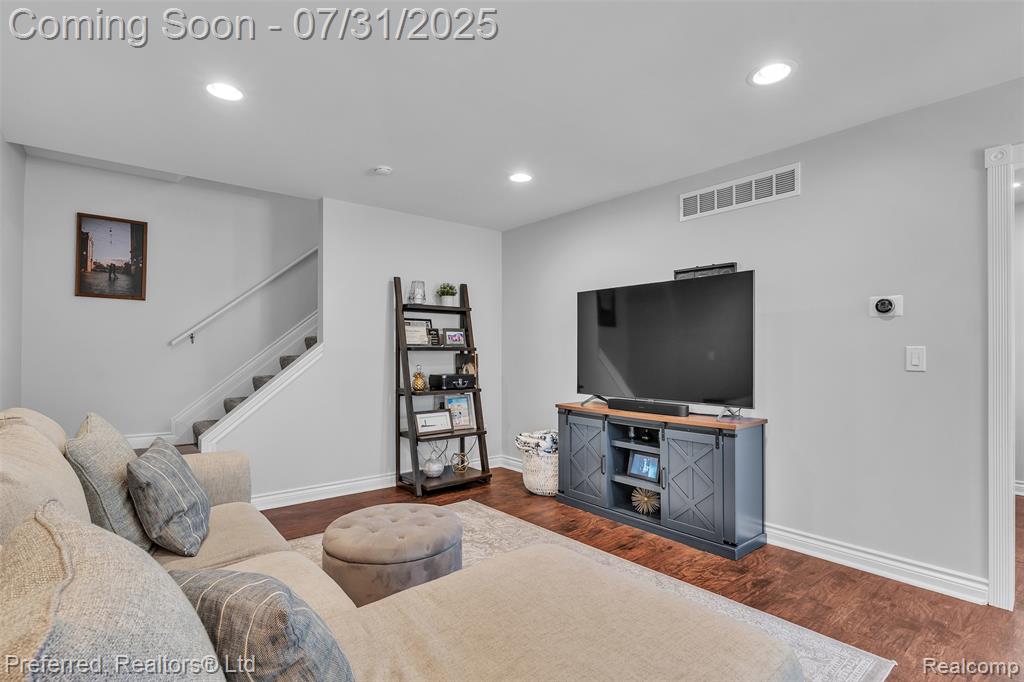 725 Eastwind Drive, Canton, MI 48188 — Photo 10