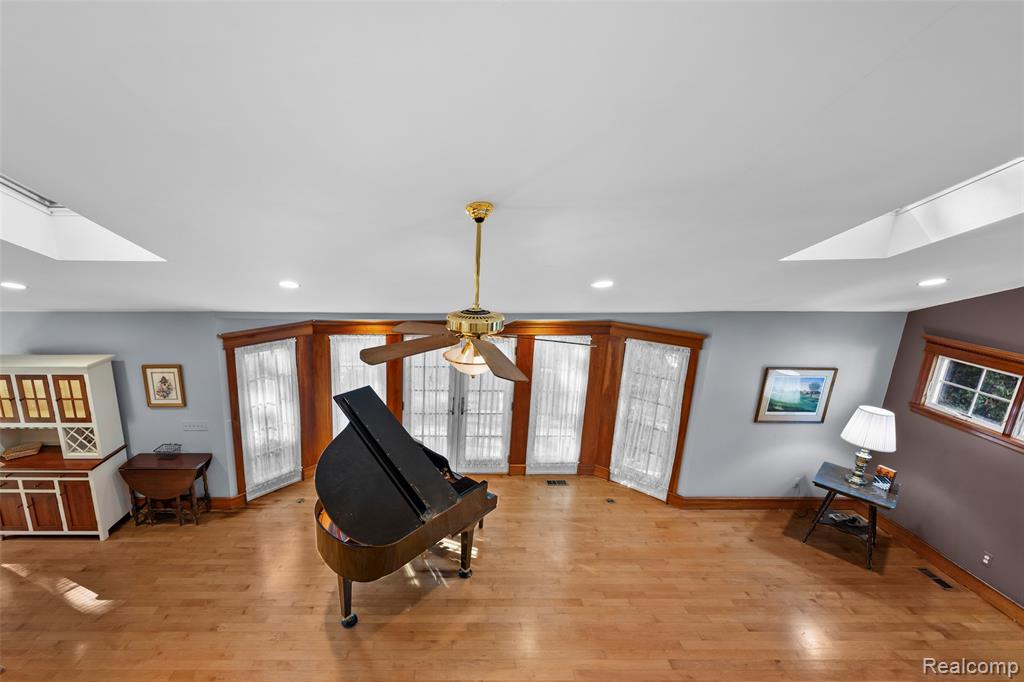 436 Girard Avenue, Royal Oak, MI 48073 — Photo 17