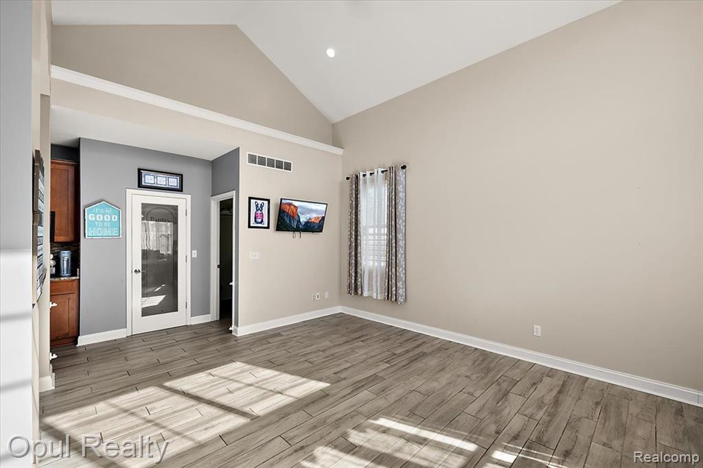 5164 Birch Lane, Davisburg, MI 48350 — Photo 33