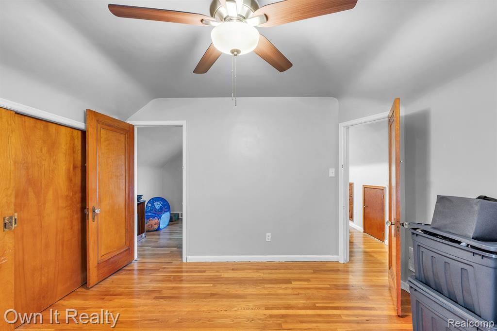 5461 JONATHON Street, Dearborn, MI 48126 — Photo 20