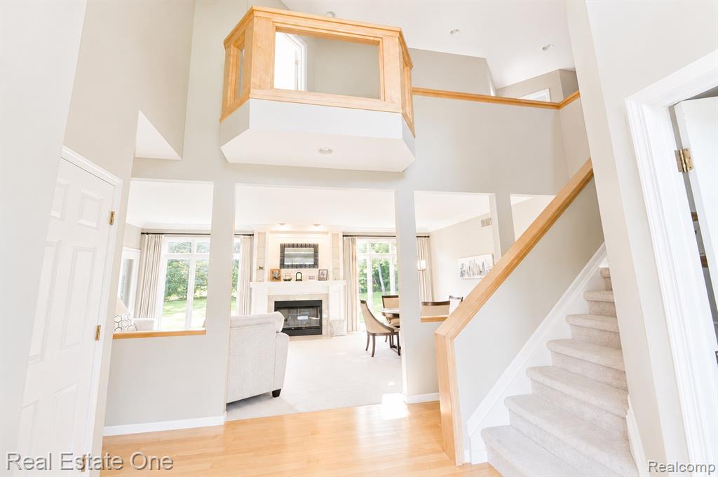 716 Bristol Lane - Photo 5