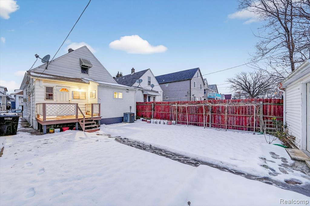5086 Casmere Street, Detroit, MI 48212 — Photo 36