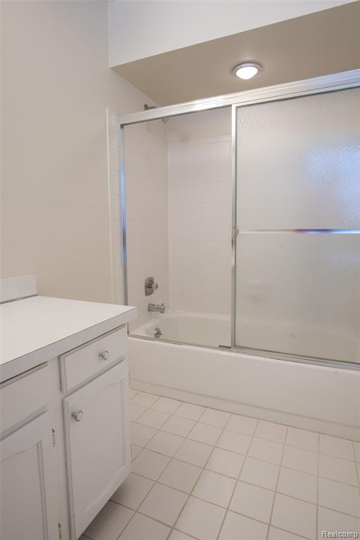 2677 Williamsburg Circle, Auburn Hills, MI 48326 — Photo 17