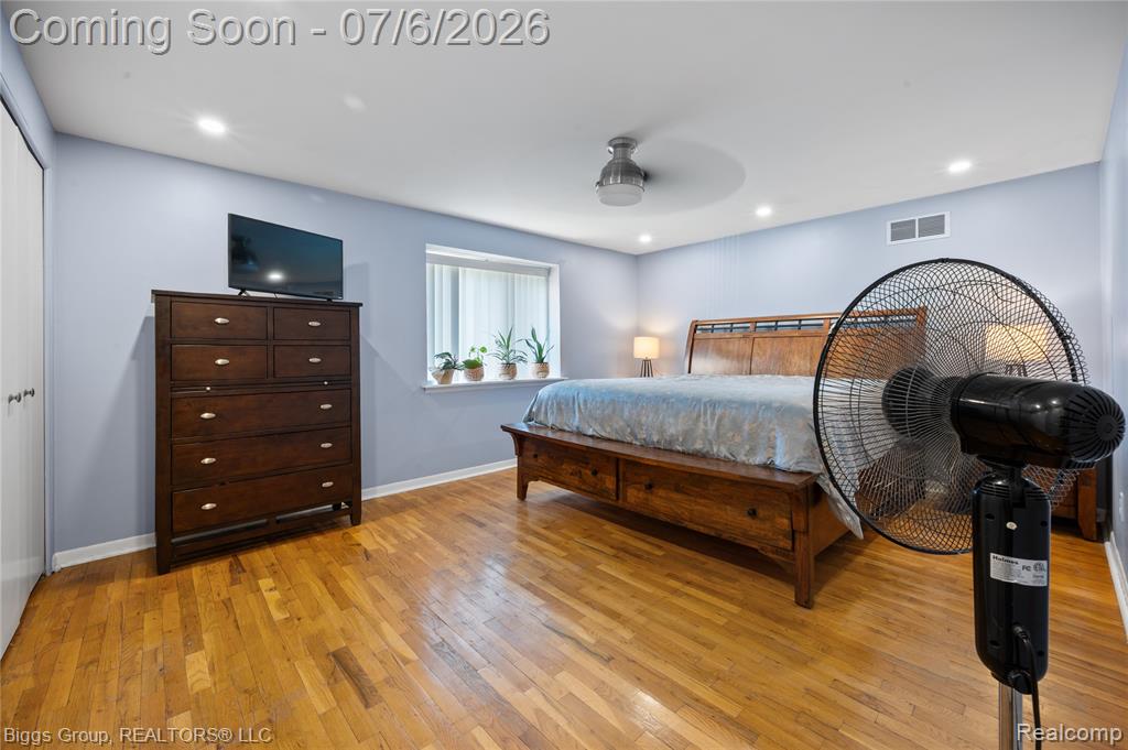 26207 Meadowbrook Way, Lathrup Village, MI 48076 — Photo 25